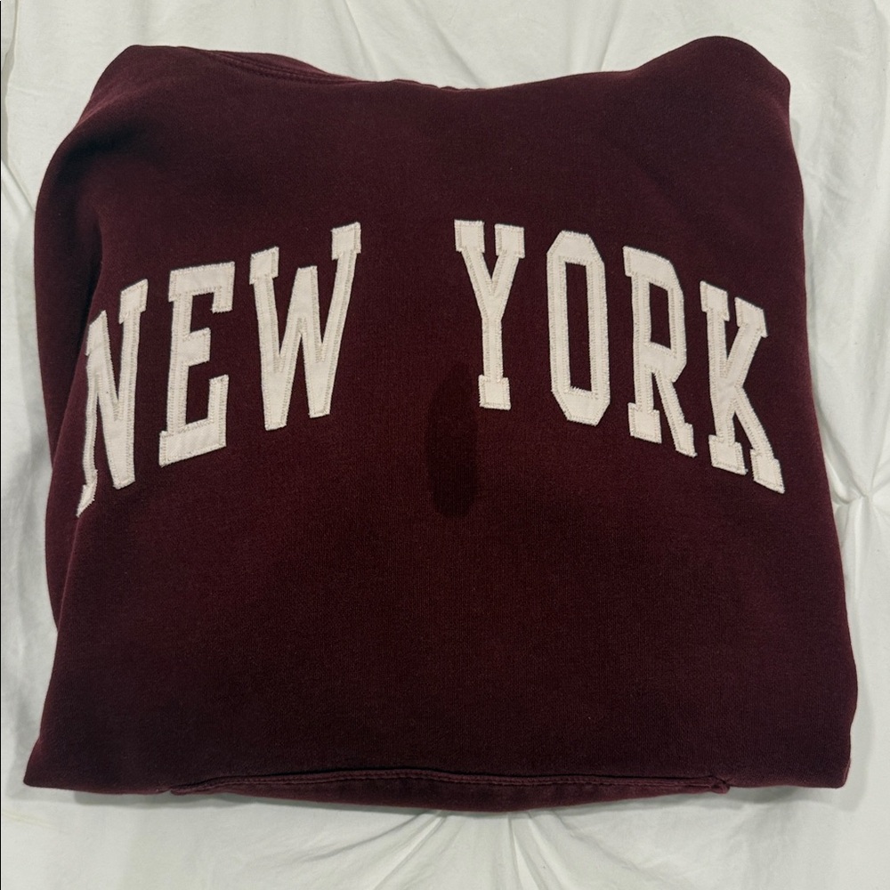Brandy Melville Burgundy Sweater with New York Print